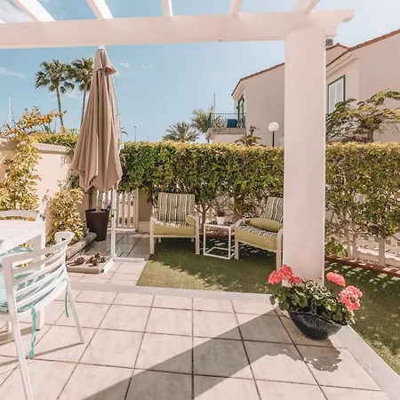 - Casa Yairan Pasito Blanco